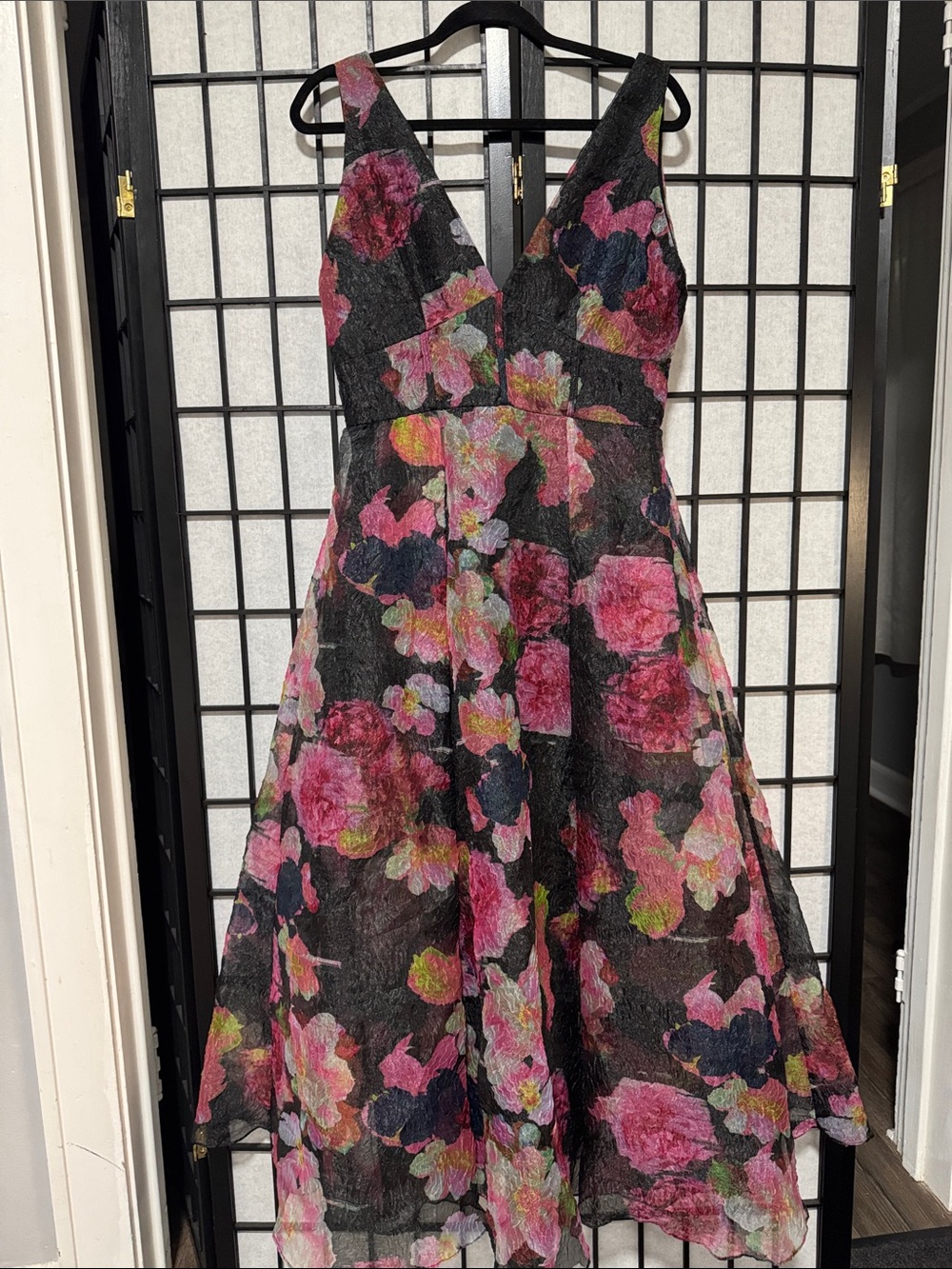 Monique Lhuillier Giselle Floral Organza Midi Dress Size 8 - Picture 7 of 14